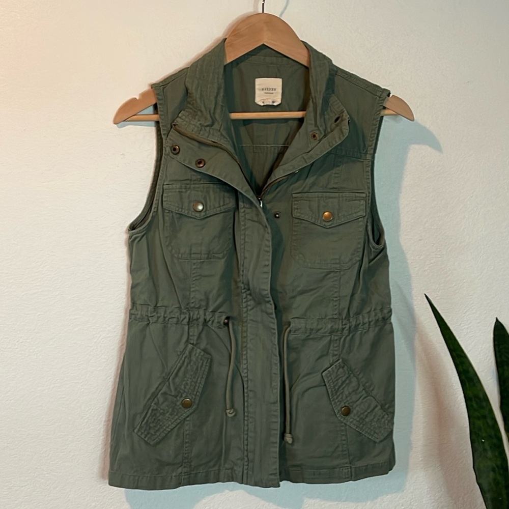 Harper Utility Vest | M